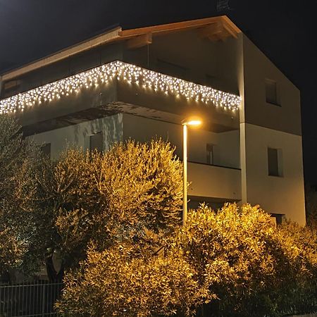 Oasi Degli Ulivi Apartman Riva del Garda Kültér fotó