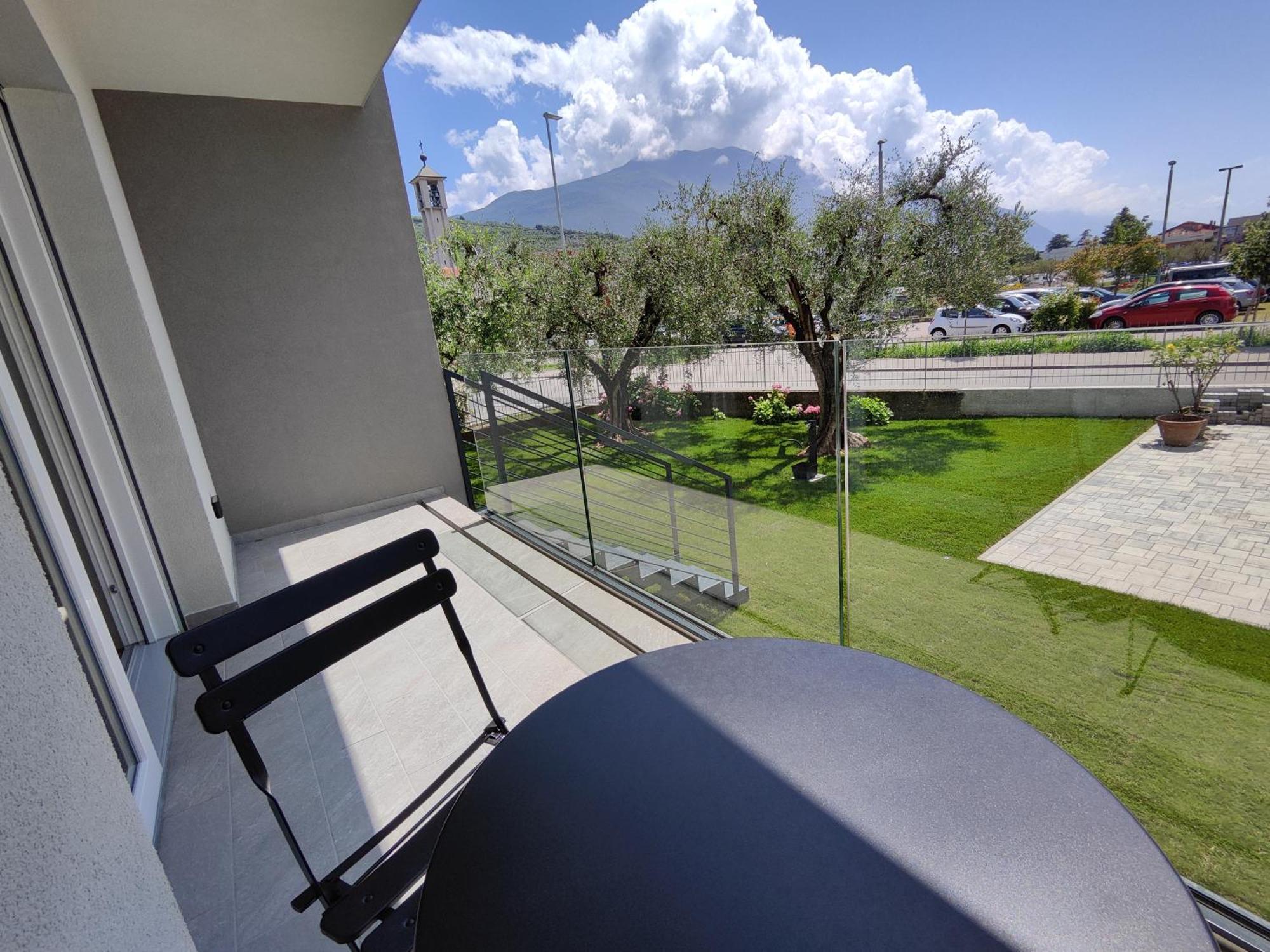 Oasi Degli Ulivi Apartman Riva del Garda Kültér fotó