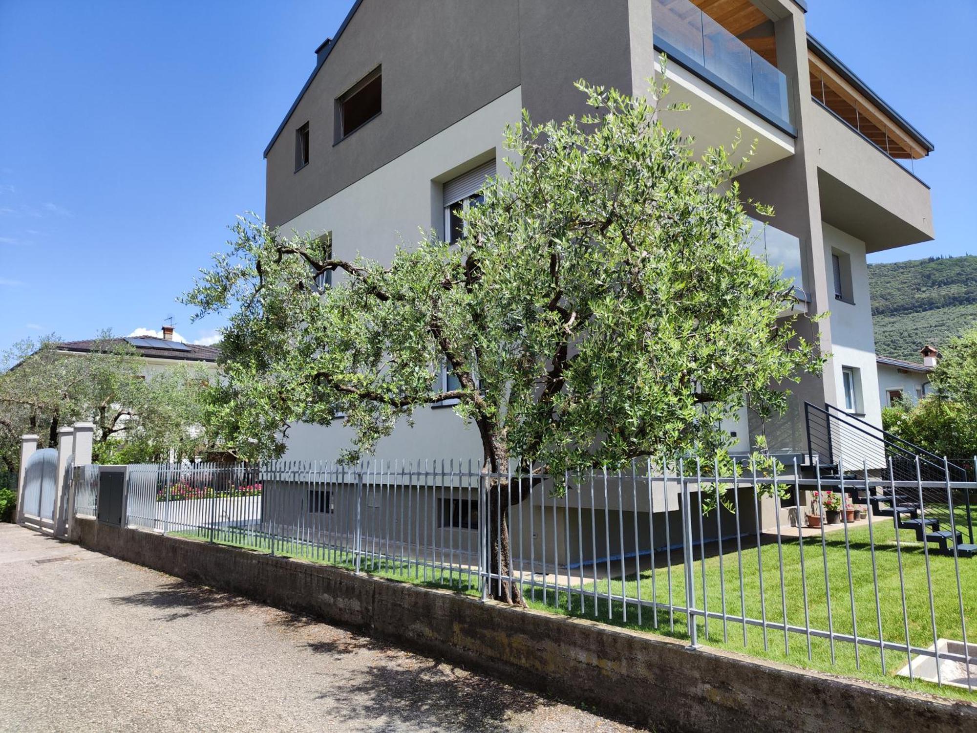 Oasi Degli Ulivi Apartman Riva del Garda Kültér fotó