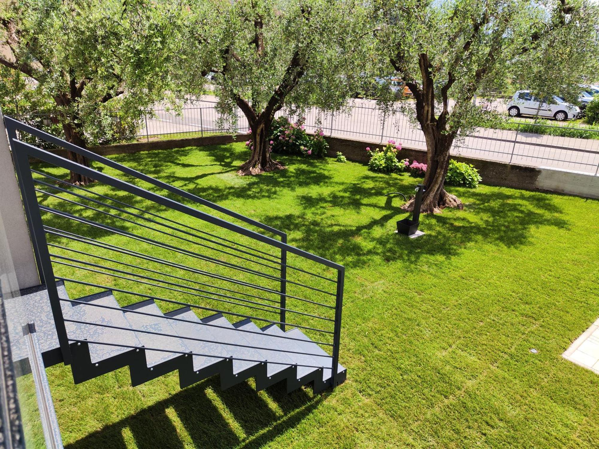Oasi Degli Ulivi Apartman Riva del Garda Kültér fotó