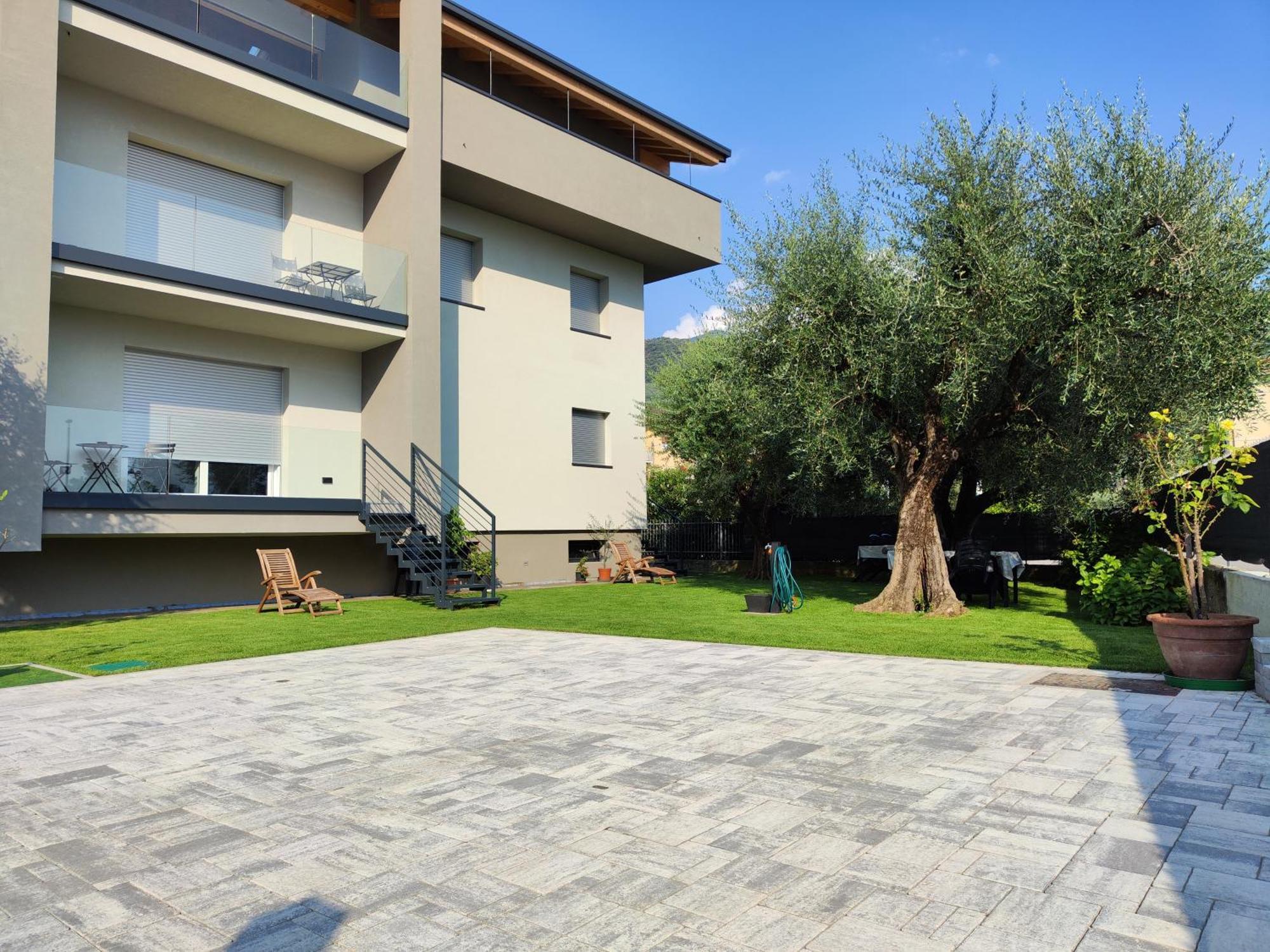 Oasi Degli Ulivi Apartman Riva del Garda Kültér fotó