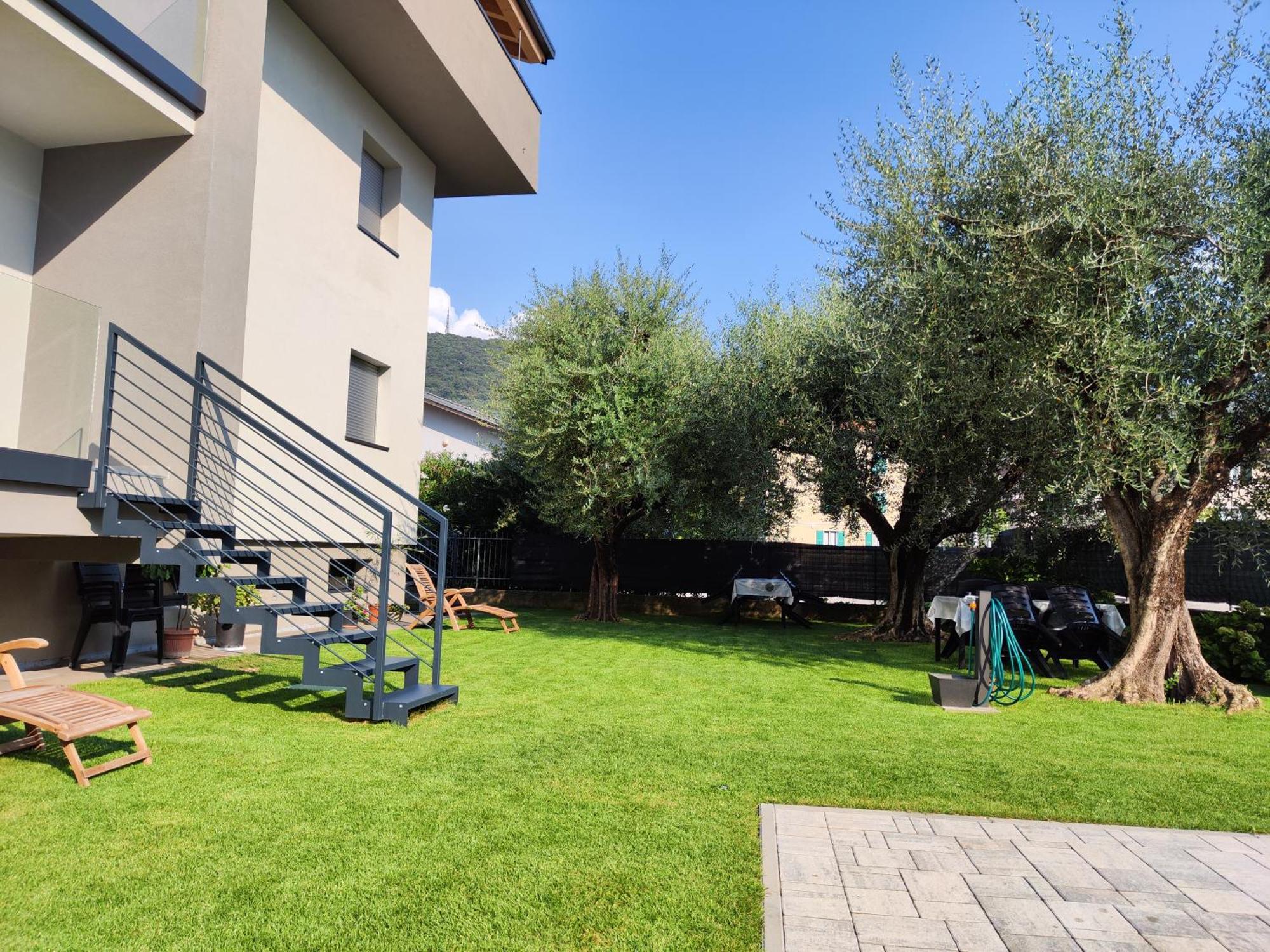 Oasi Degli Ulivi Apartman Riva del Garda Kültér fotó